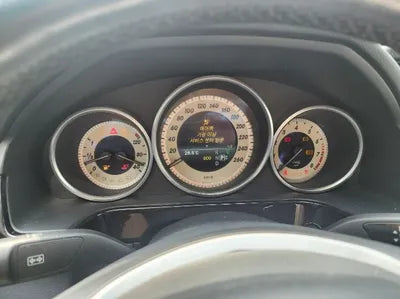 2014 Mercedes-Benz E 300 VIN: