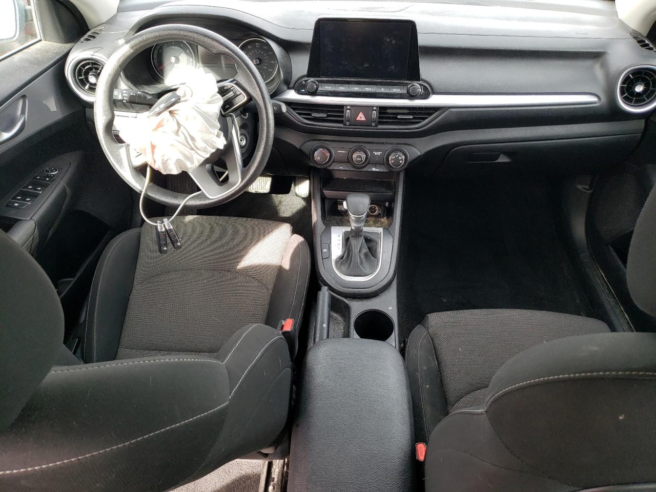 2022 KIA FORTE FE VIN:3KPF24AD6NE449131