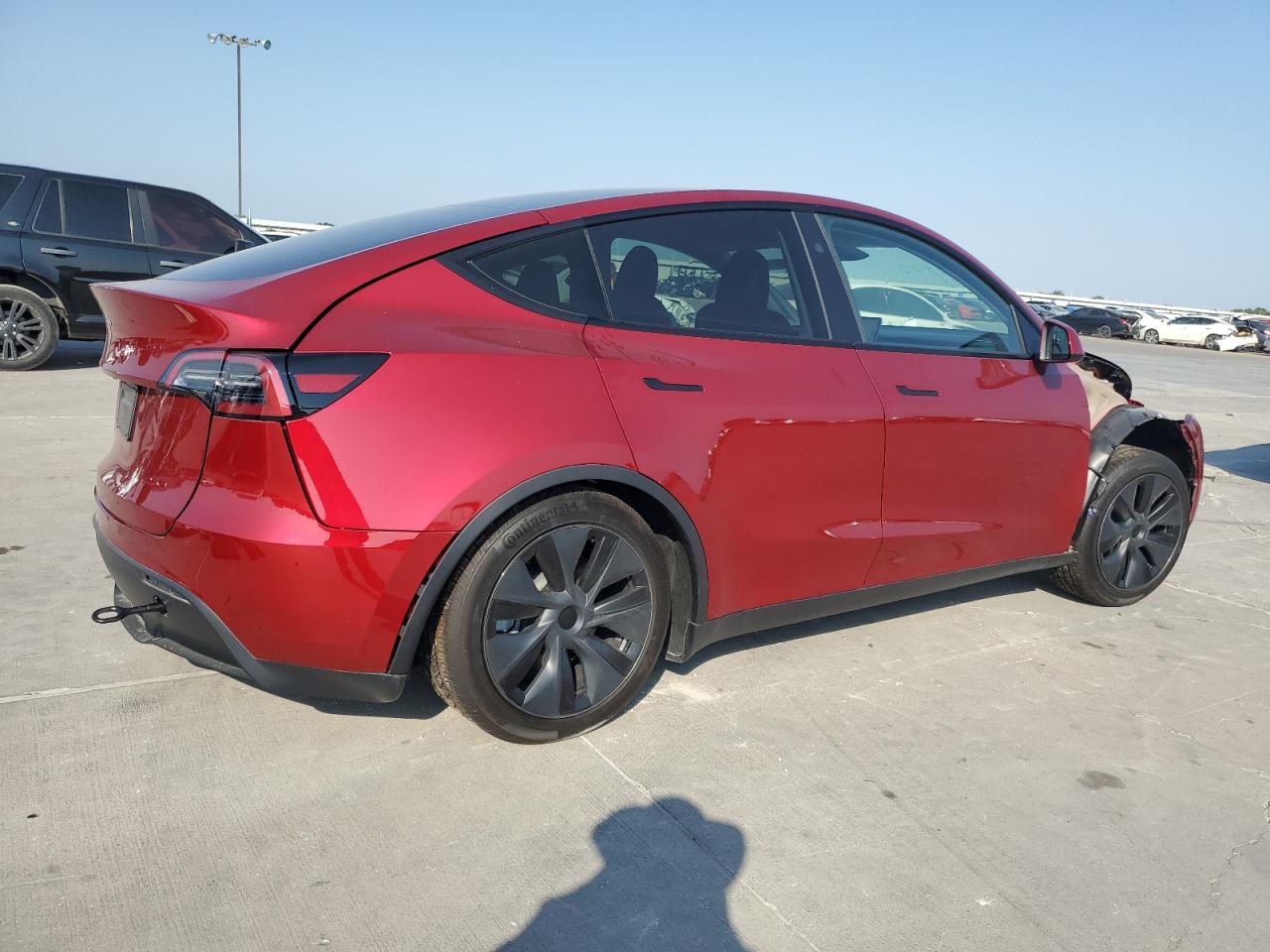 2024 TESLA MODEL Y  VIN:7SAYGDED9RF108698