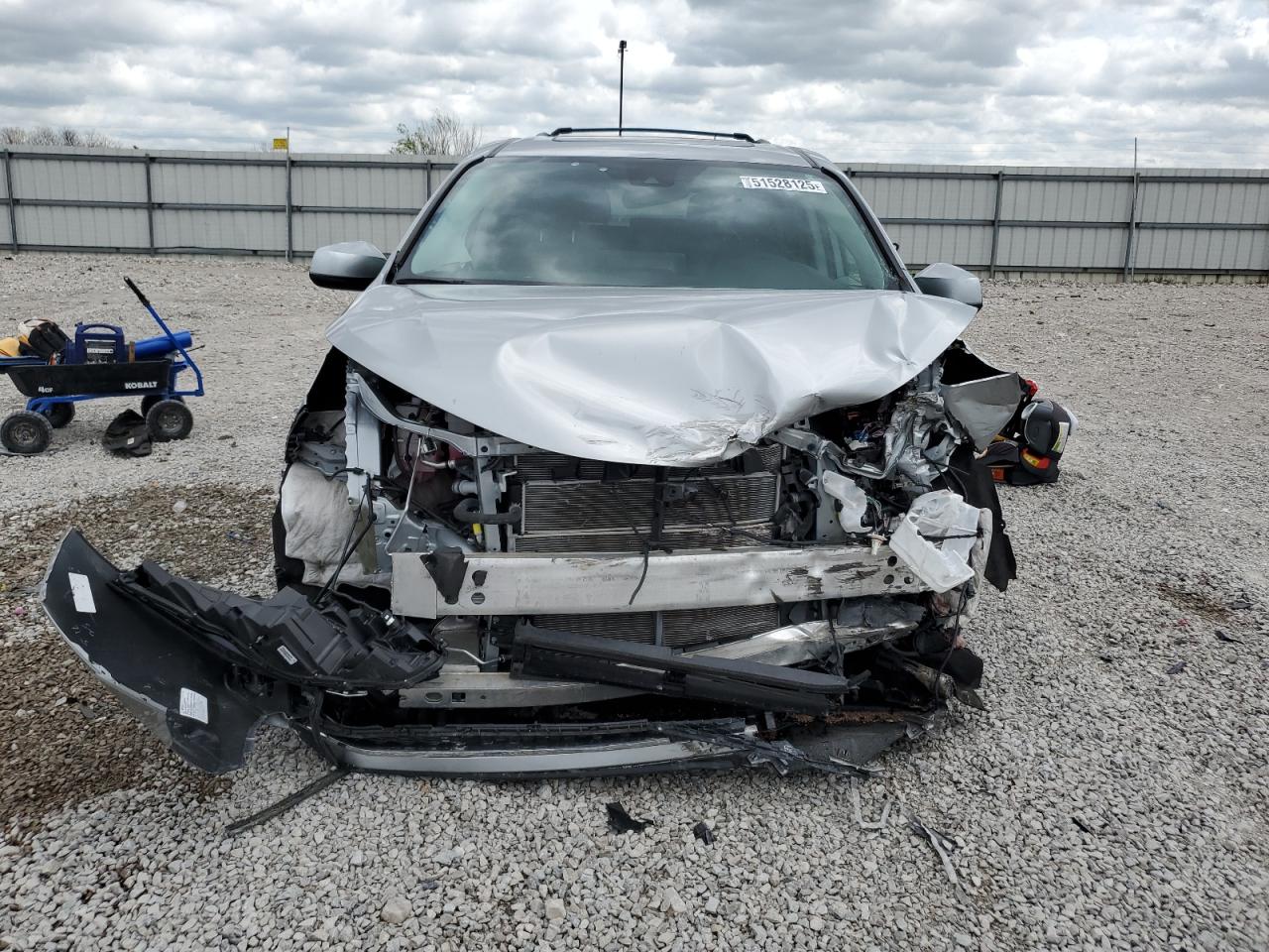 2022 TOYOTA SIENNA XLE VIN:5TDYSKFC0NS063131