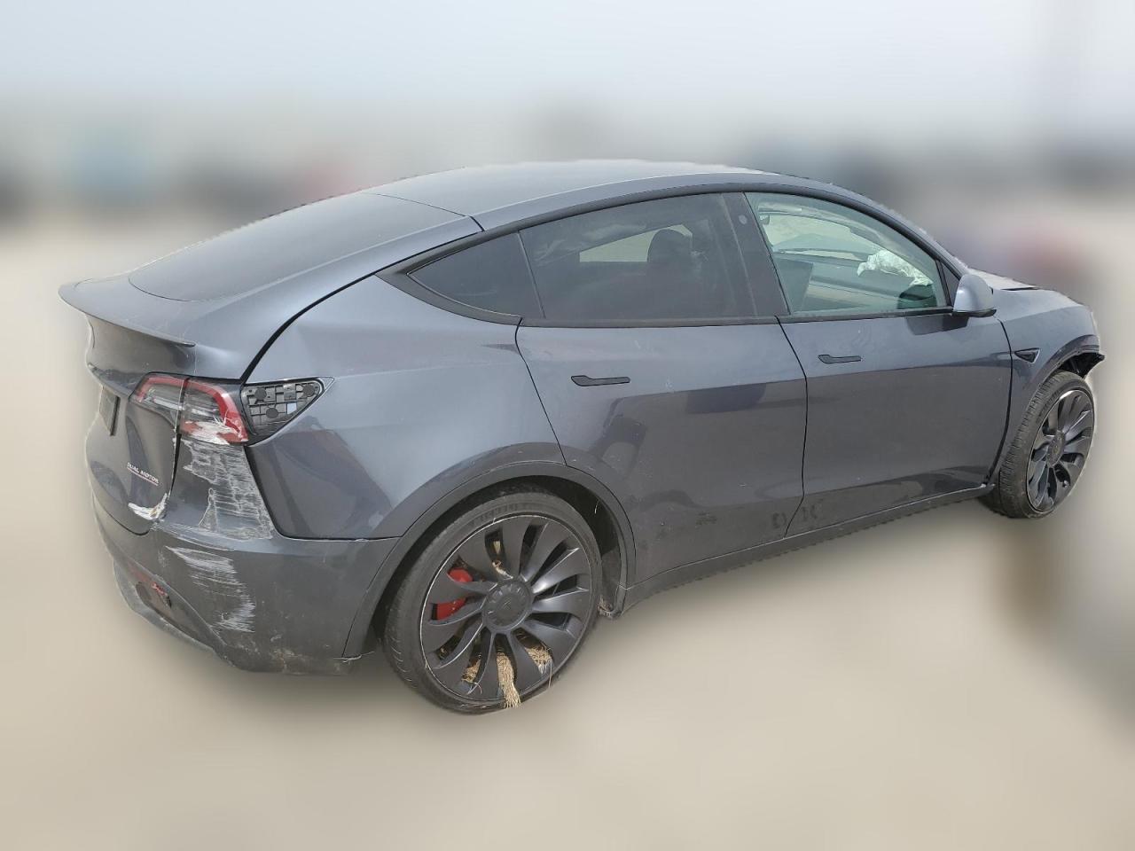 2023 TESLA MODEL Y  VIN:7SAYGDEFXPF668518