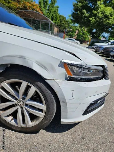 2018 Volkswagen Passat VIN:
