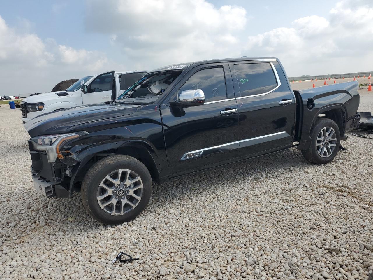 2023 TOYOTA TUNDRA CREWMAX PLATINUM VIN:5TFMA5AB3PX025519