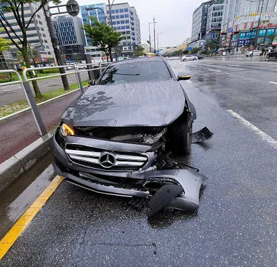 2018 Mercedes-Benz E 300 WDDZF4JB2JA299862 VIN:WDDZF4JB2JA299862