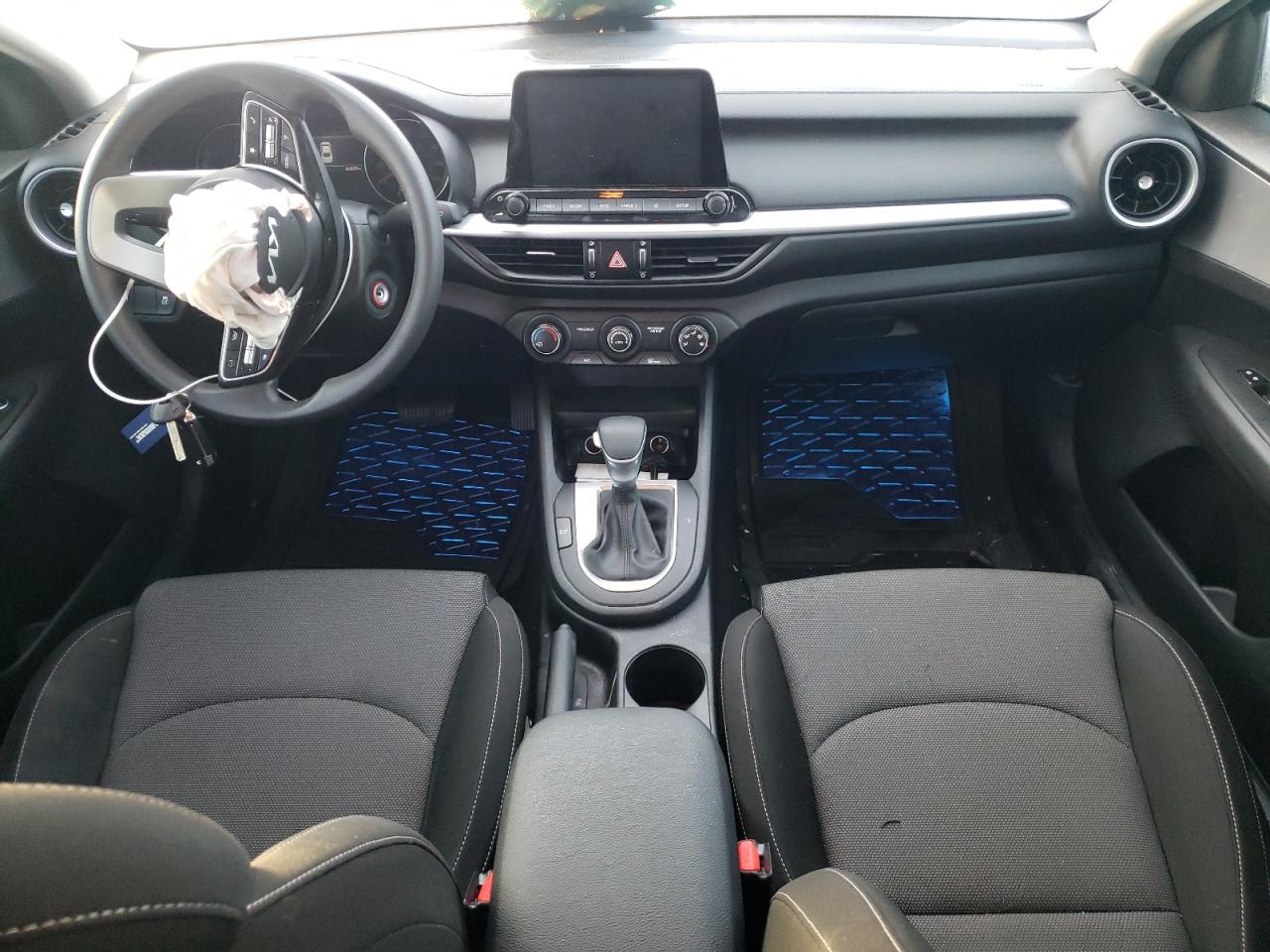 2022 KIA FORTE FE VIN:3KPF24AD3NE486055