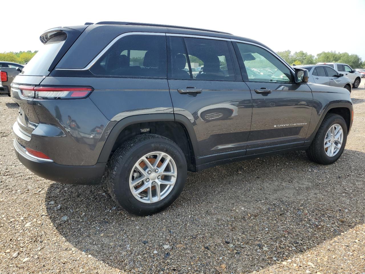 2024 JEEP GRAND CHEROKEE LAREDO VIN:1C4RJGAG8RC259405