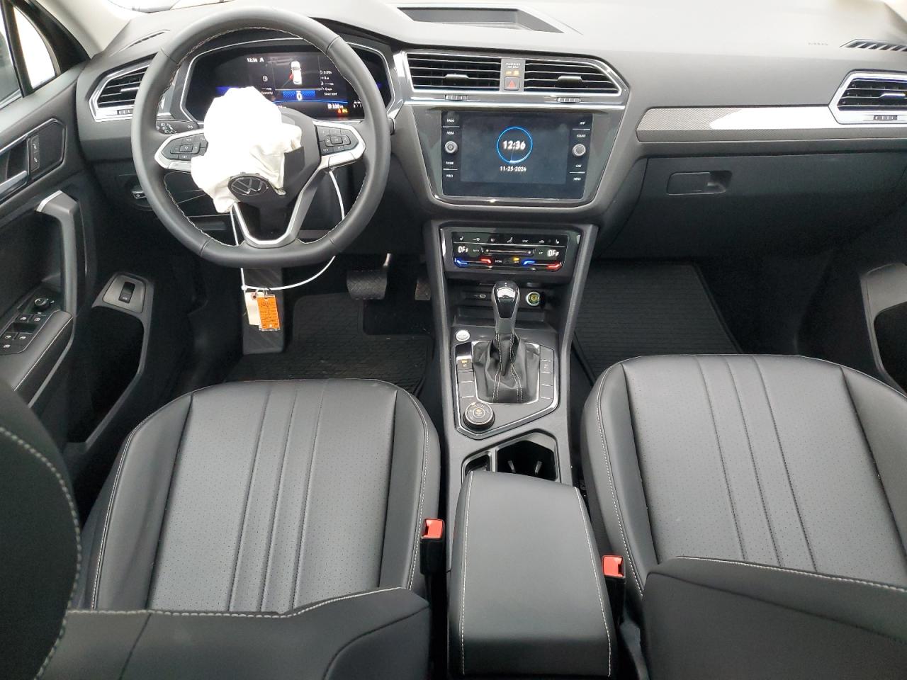2024 VOLKSWAGEN TIGUAN SE VIN:3VVMB7AX2RM074869