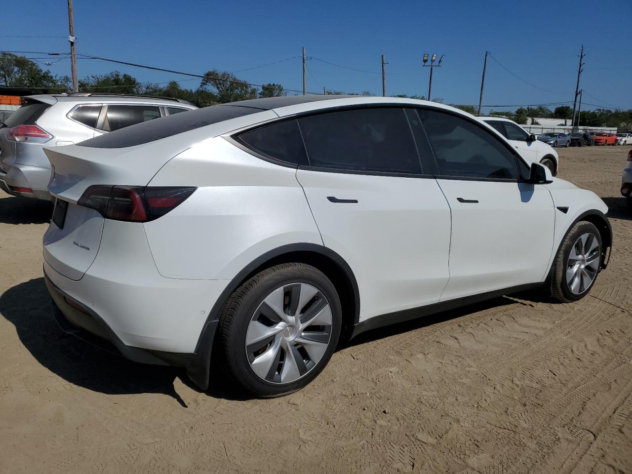 2022 TESLA MODEL Y  VIN:7SAYGDEE4NA012347