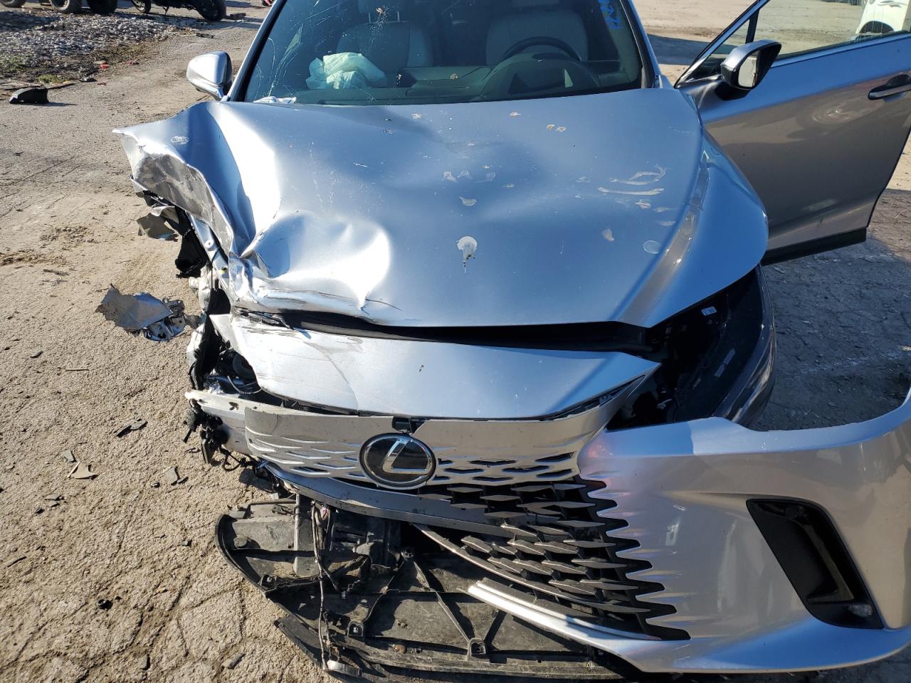 2023 LEXUS RX 350 BASE VIN:2T2BAMCA2PC011174
