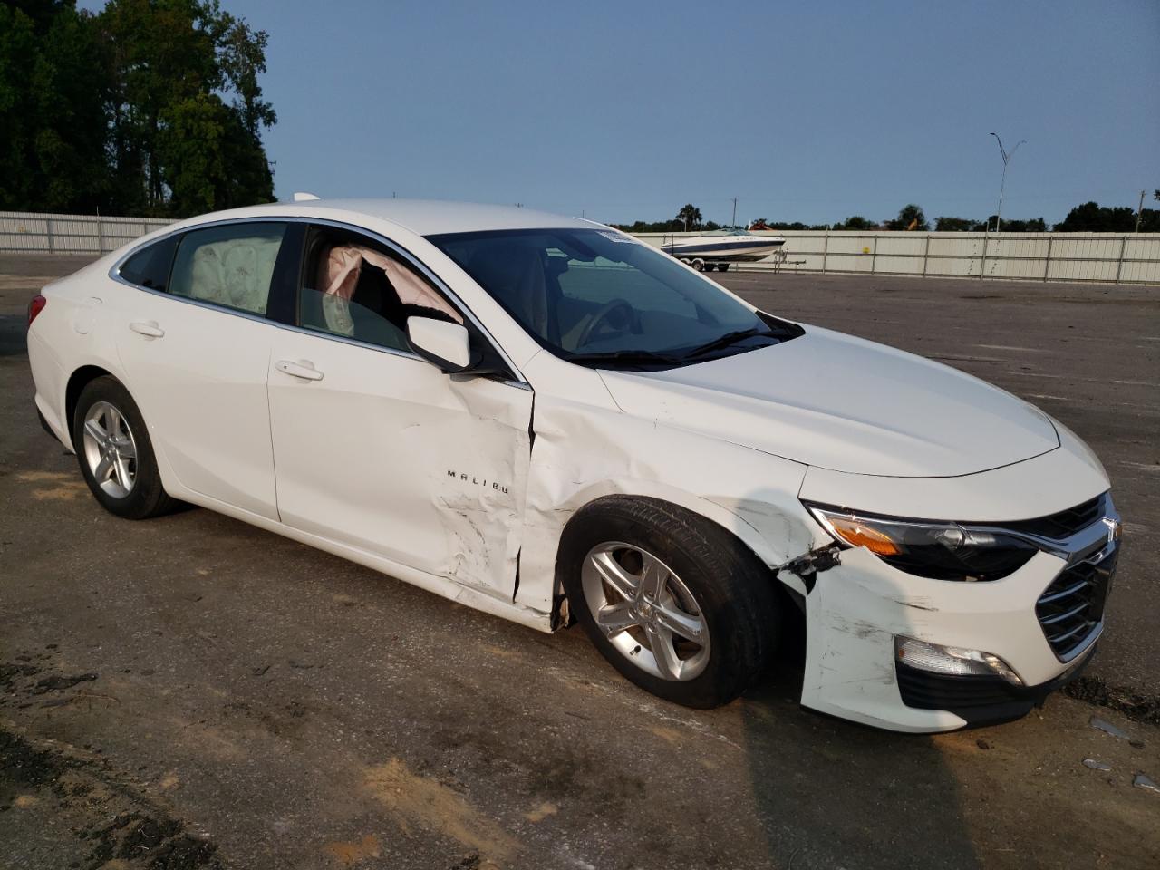 2022 CHEVROLET MALIBU LT VIN:1G1ZD5ST1NF158134