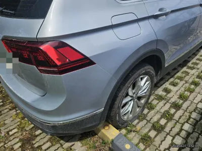 2020 Volkswagen Tiguan VIN: