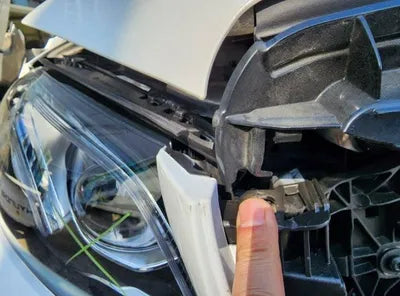 2016 Mercedes-Benz E 220 VIN: