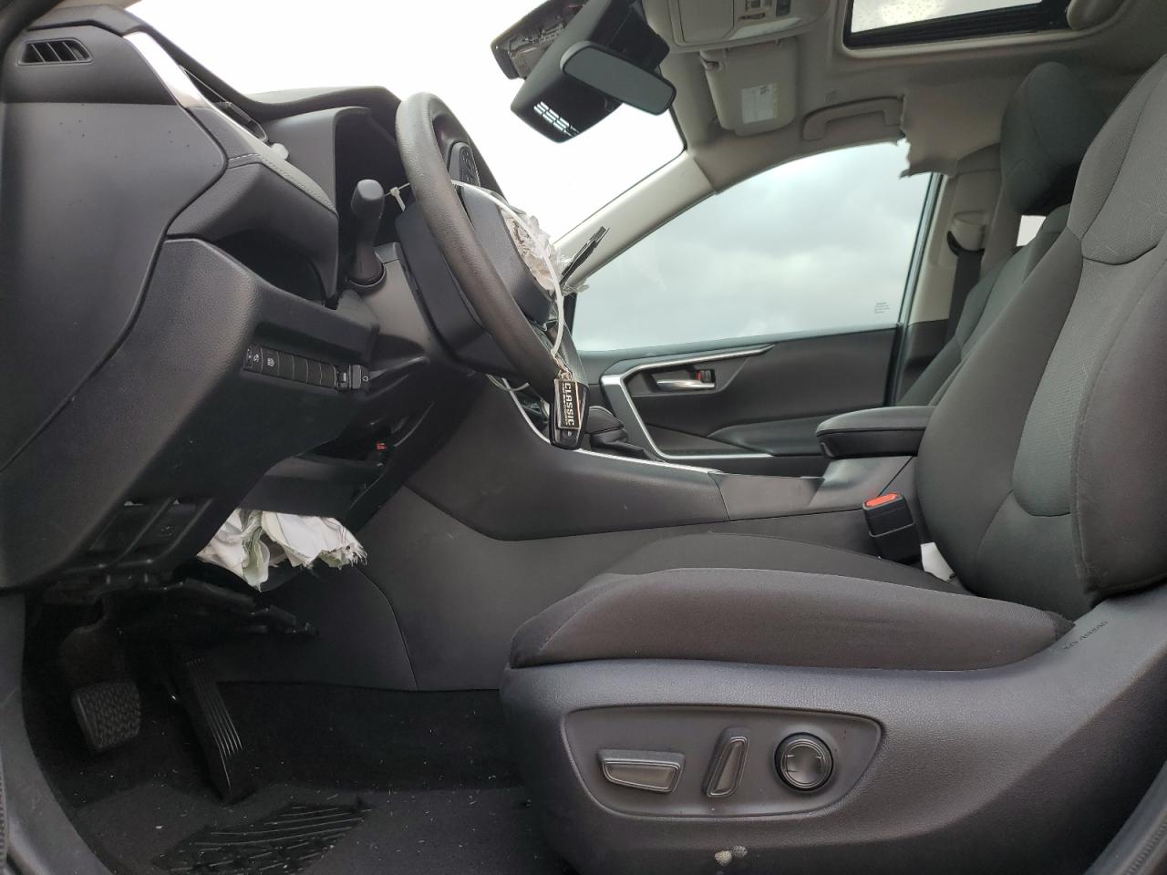 2024 TOYOTA RAV4 XLE VIN:2T3W1RFVXRC288683
