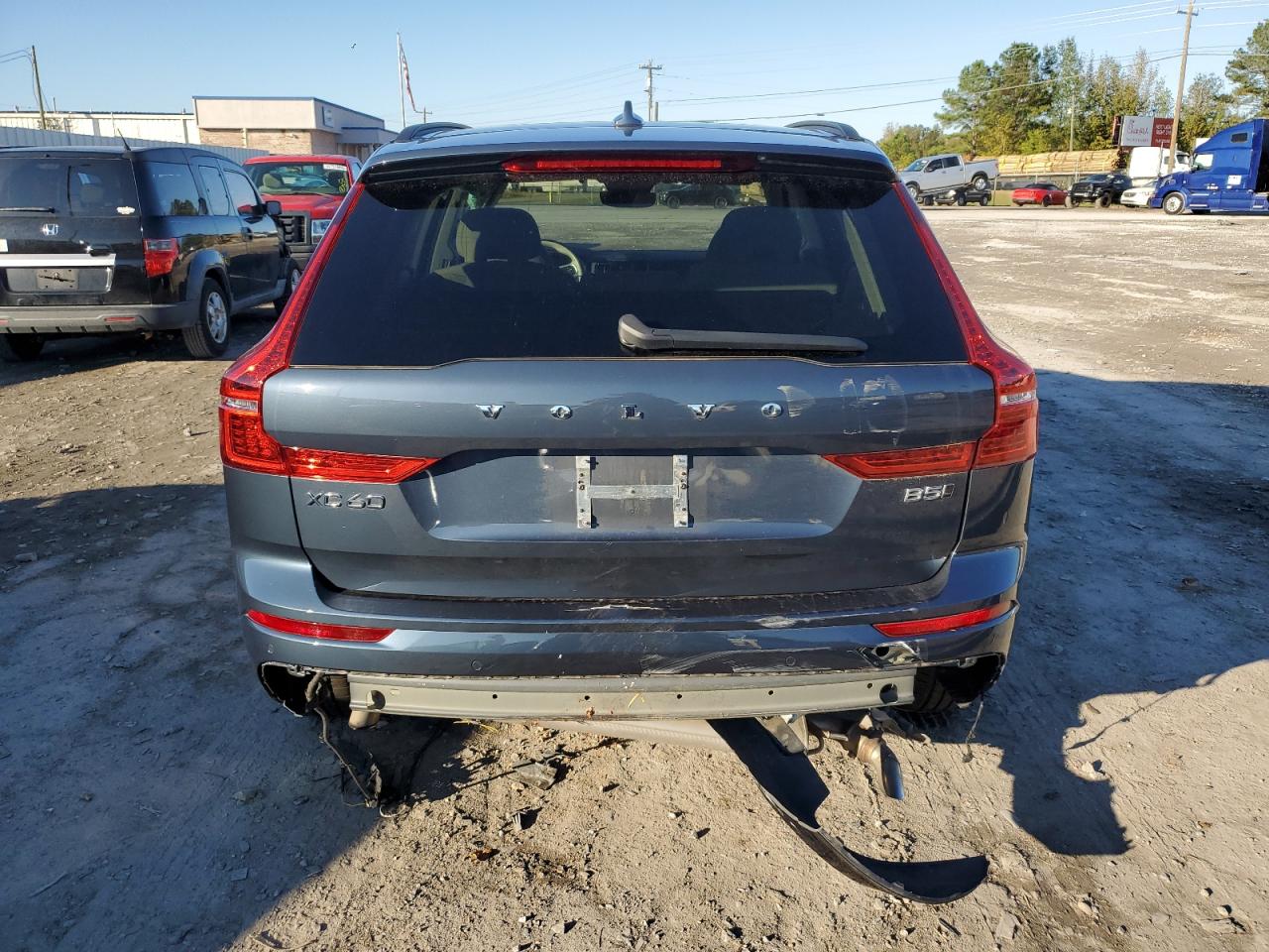 2022 VOLVO XC60 B5 MOMENTUM VIN:YV4L12RK8N1904414