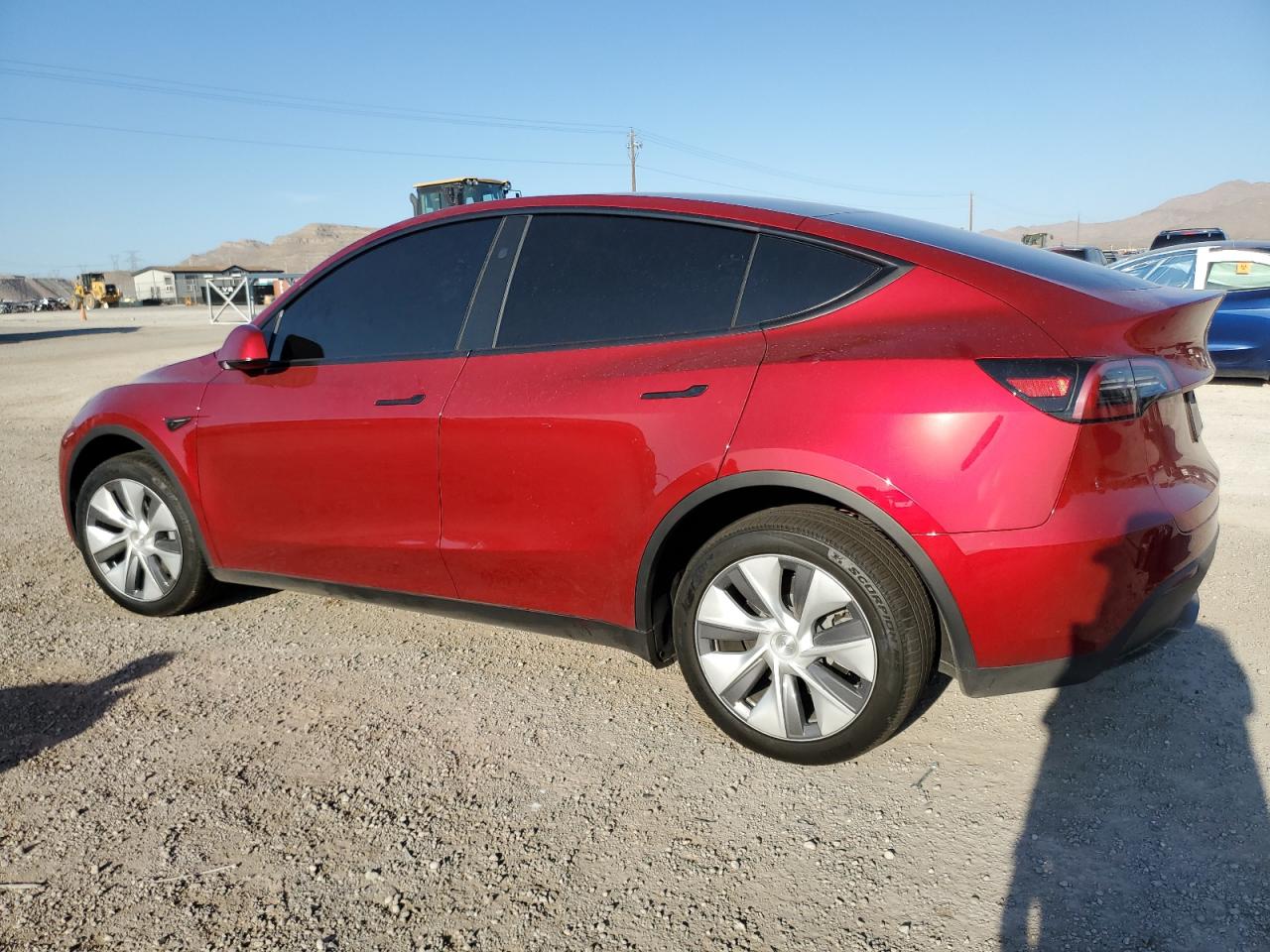 2024 TESLA MODEL Y  VIN:7SAYGDEE2RA256729