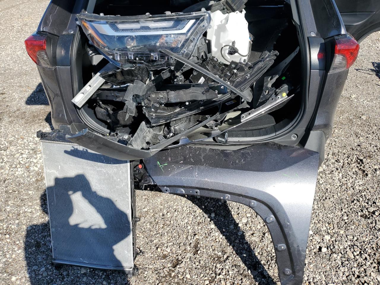 2024 TOYOTA RAV4 XLE PREMIUM VIN:4T3B6RFV9RU162216