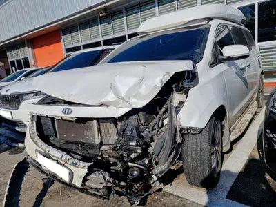 2017 Kia Carnival KNAMC81ABHS328928 VIN:KNAMC81ABHS328928