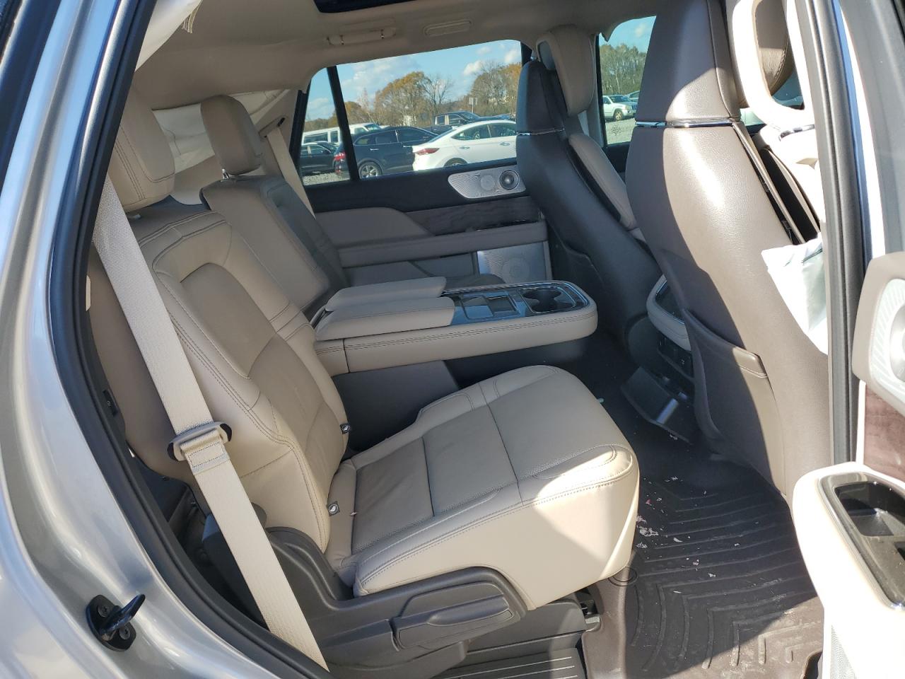 2024 LINCOLN NAVIGATOR RESERVE VIN:5LMJJ2LG8REL00917