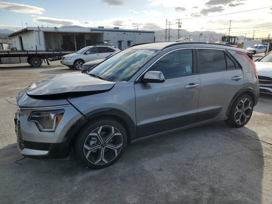 2023 KIA NIRO EX VIN:KNDCR3LE0P5090212