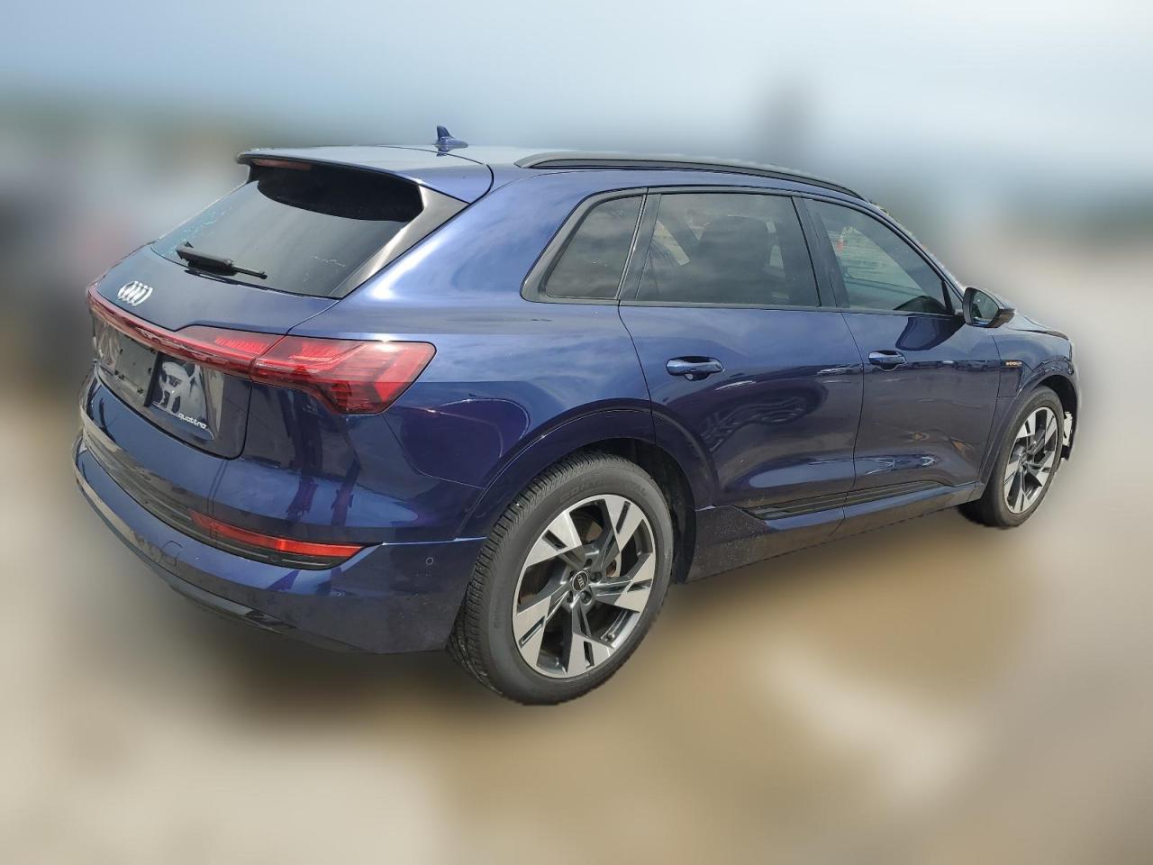 2022 AUDI E-TRON PREMIUM VIN:WA1AAAGEXNB025504