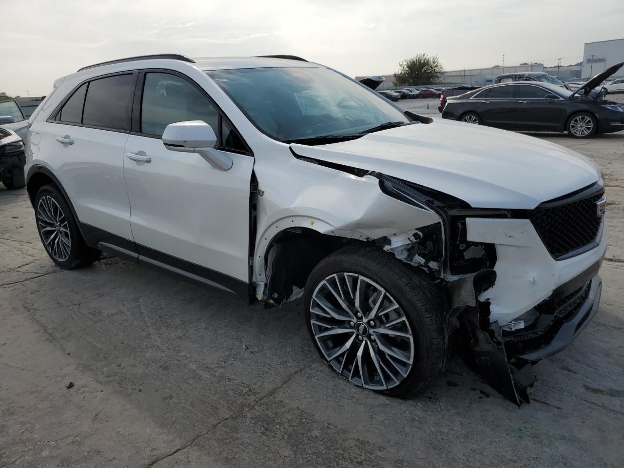 2024 CADILLAC XT4 SPORT VIN:1GYFZFR47RF125557