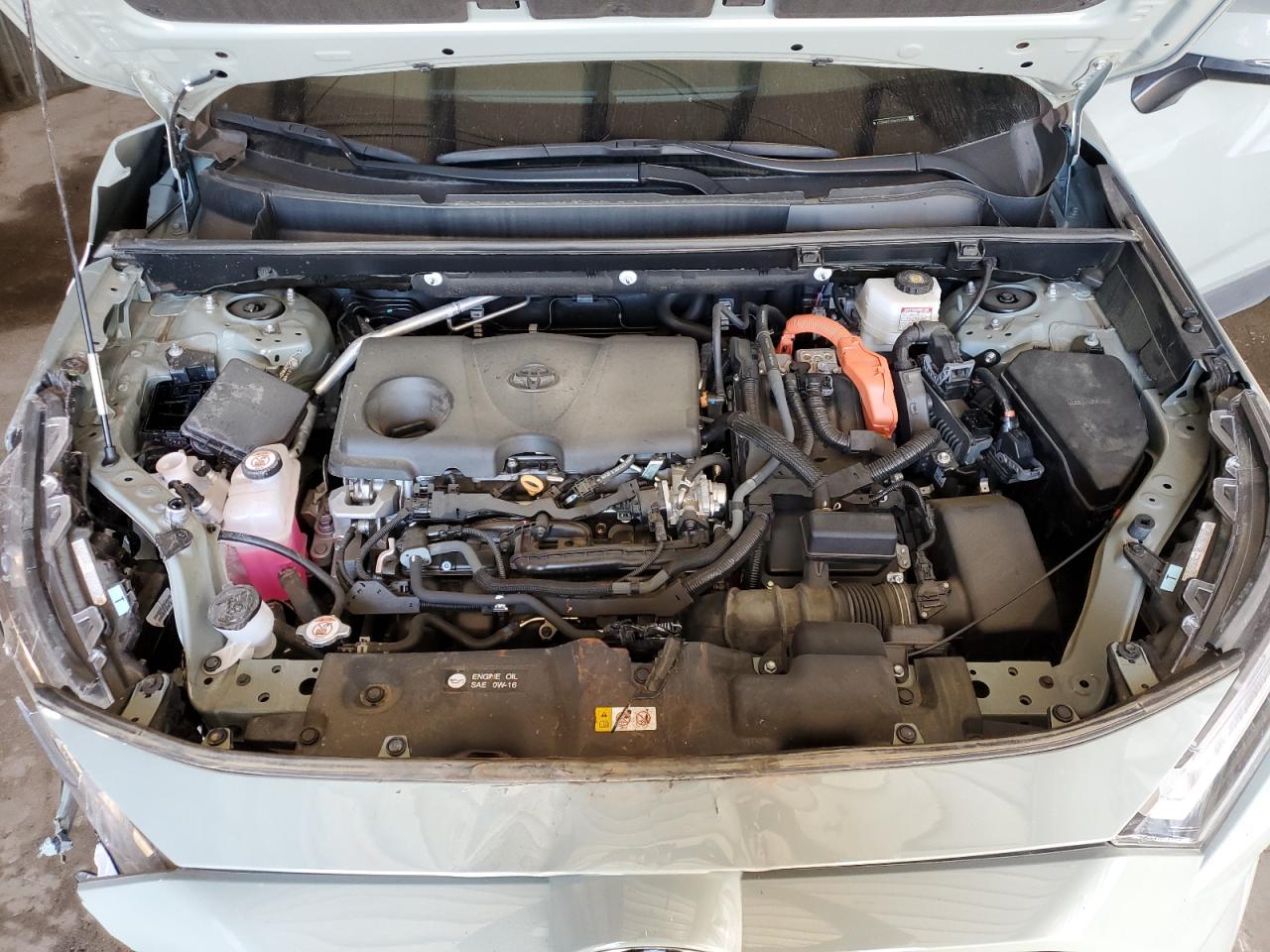 2022 TOYOTA RAV4 XLE VIN:4T3RWRFV3NU070690