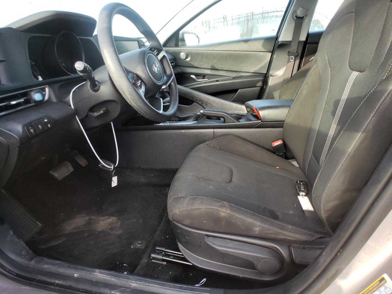 2022 HYUNDAI ELANTRA SE VIN:KMHLL4AG9NU333770