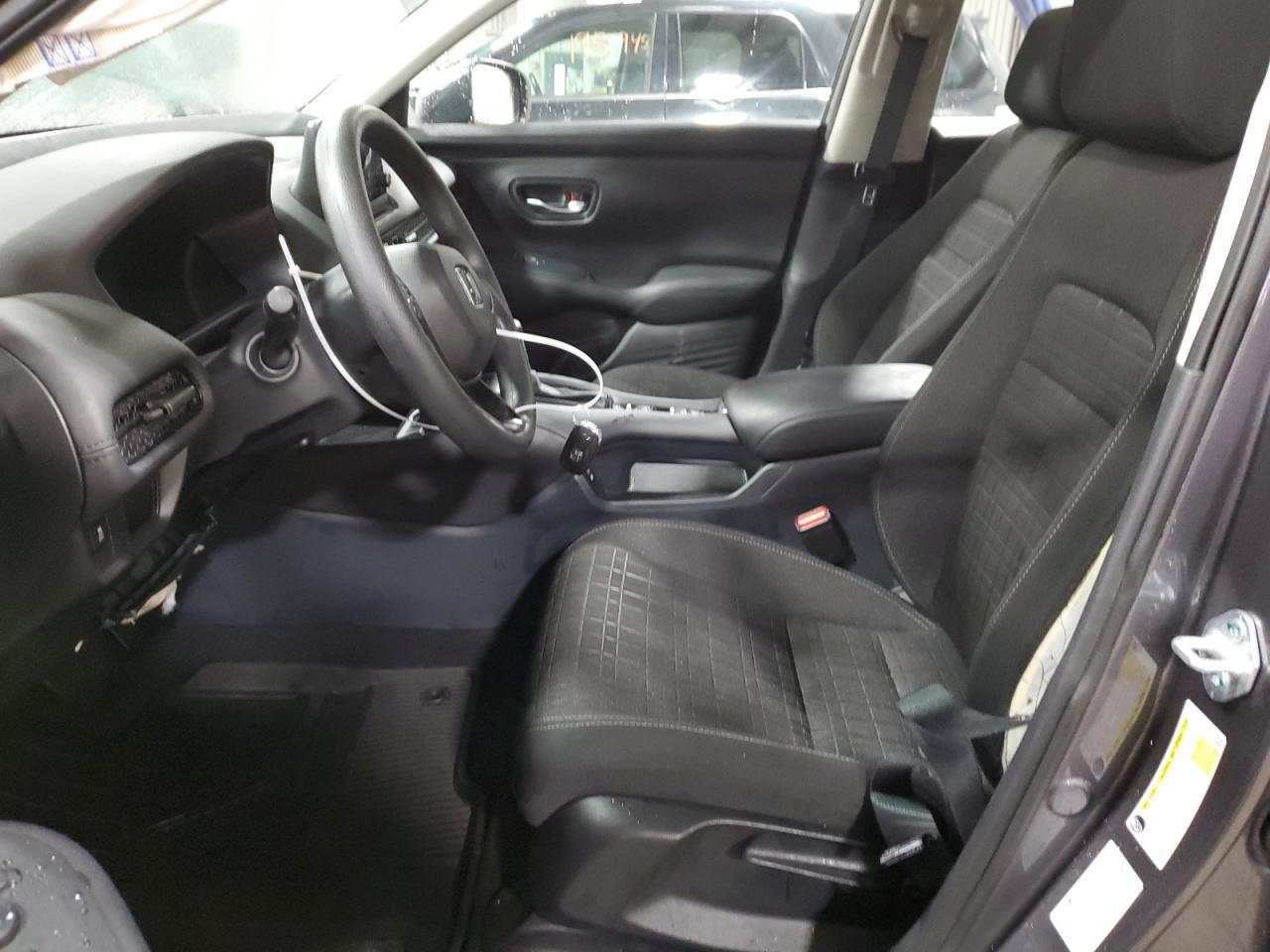 2024 HONDA HR-V LX VIN:1GBKC34JXWF038012