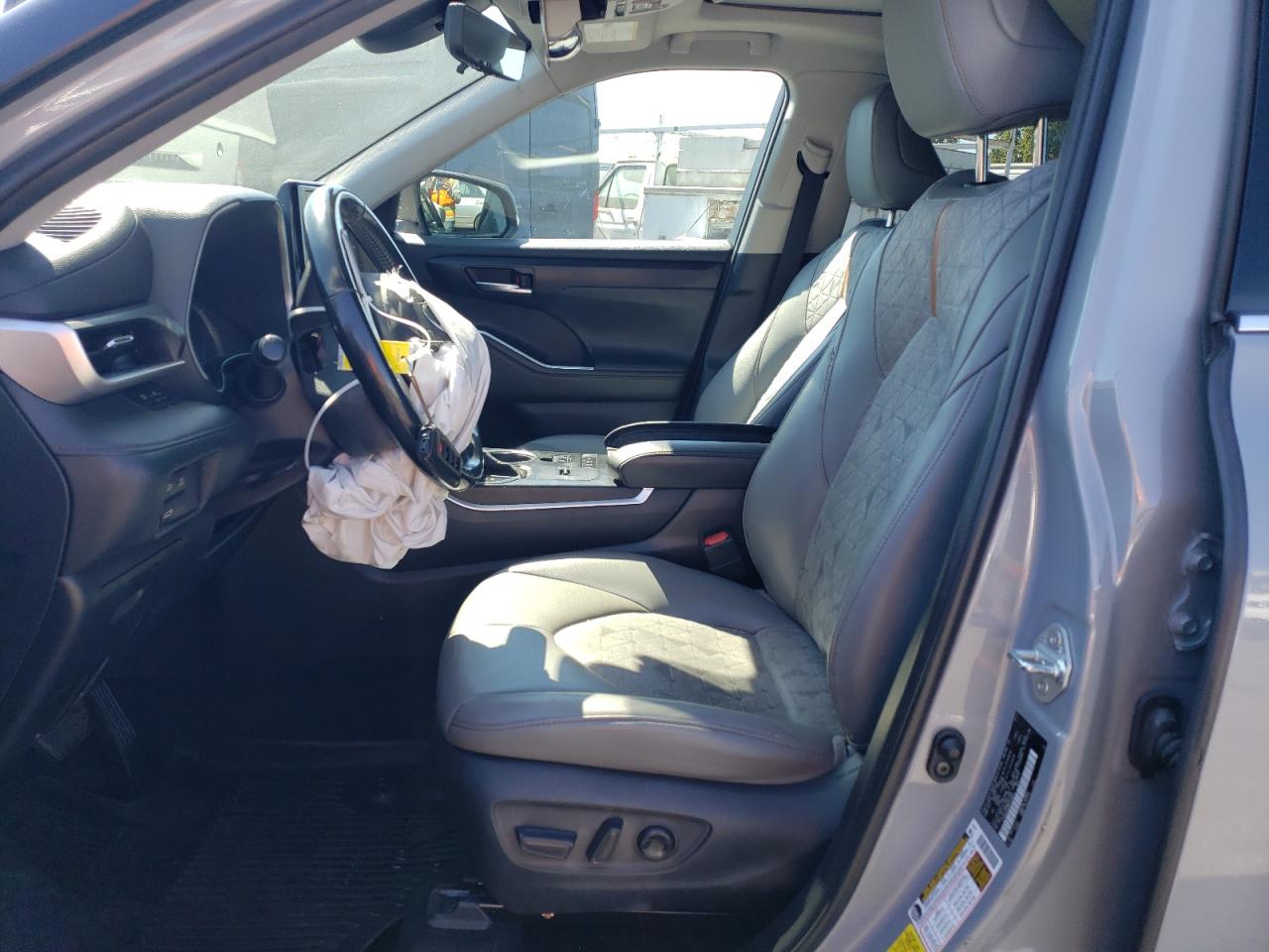 2022 TOYOTA HIGHLANDER HYBRID XLE VIN:5TDABRCH3NS539463