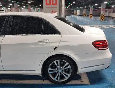 2014 Mercedes-Benz E 220 VIN: