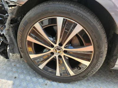 2019 Mercedes-Benz E 300 VIN: