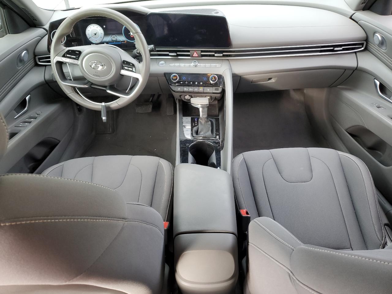 2023 HYUNDAI ELANTRA SEL VIN:5NPLS4AG9PH106650