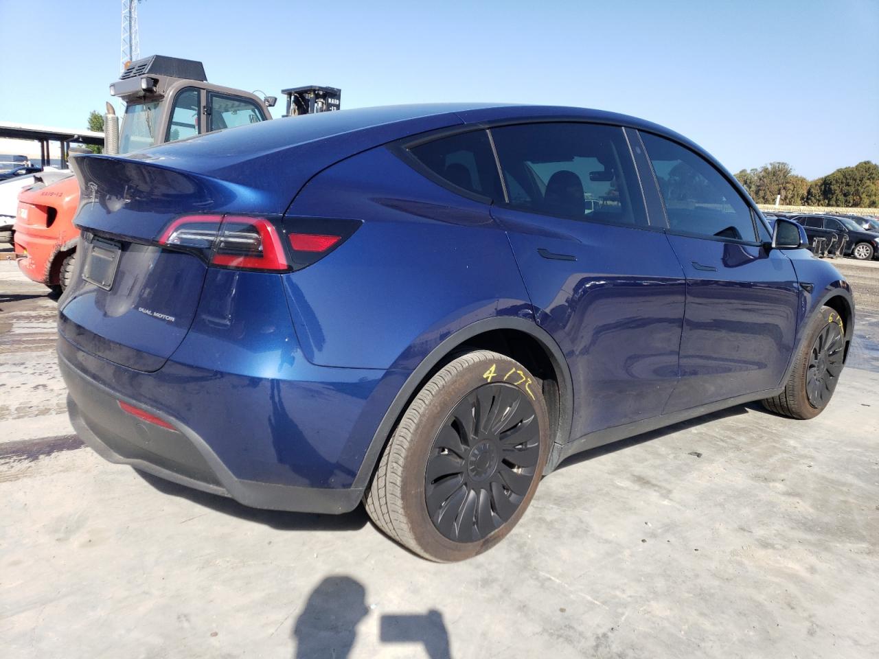 2023 TESLA MODEL Y  VIN:7SAYGDEE8PF715293