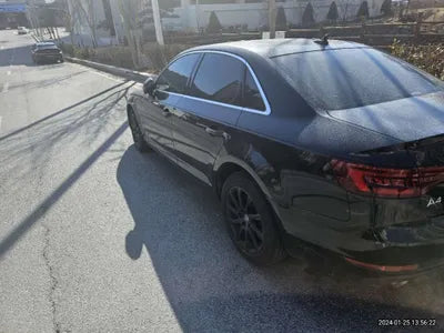 2018 Audi A4 WAUZZZF45JA172612 VIN:WAUZZZF45JA172612