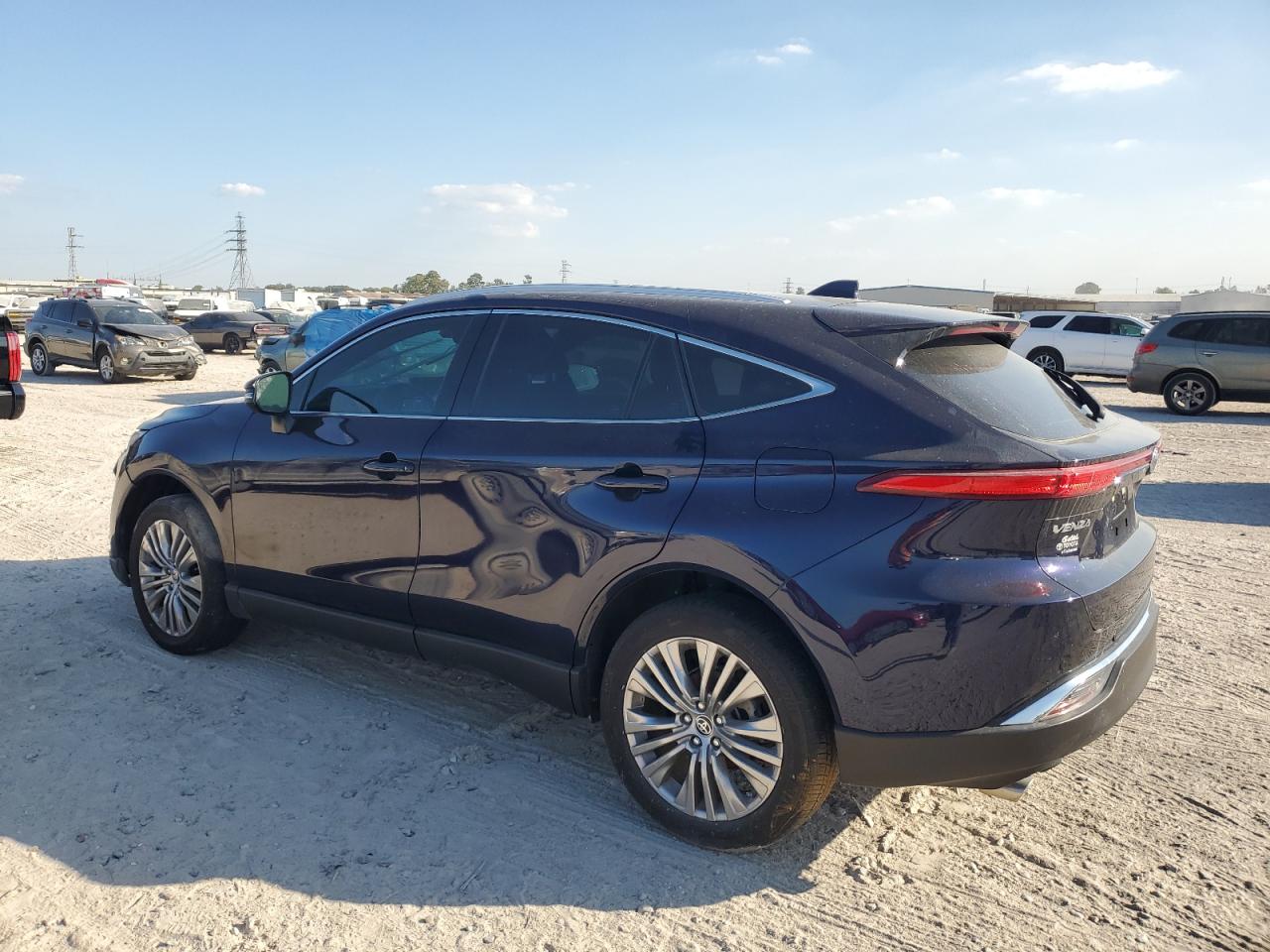 2022 TOYOTA VENZA LE VIN:JTEAAAAH2NJ113067