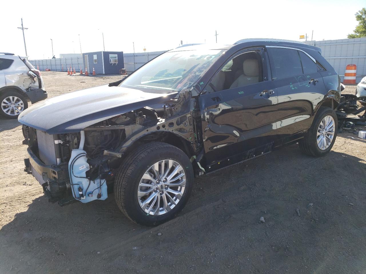 2024 CADILLAC XT4 LUXURY VIN:1GYFZBR41RF114434