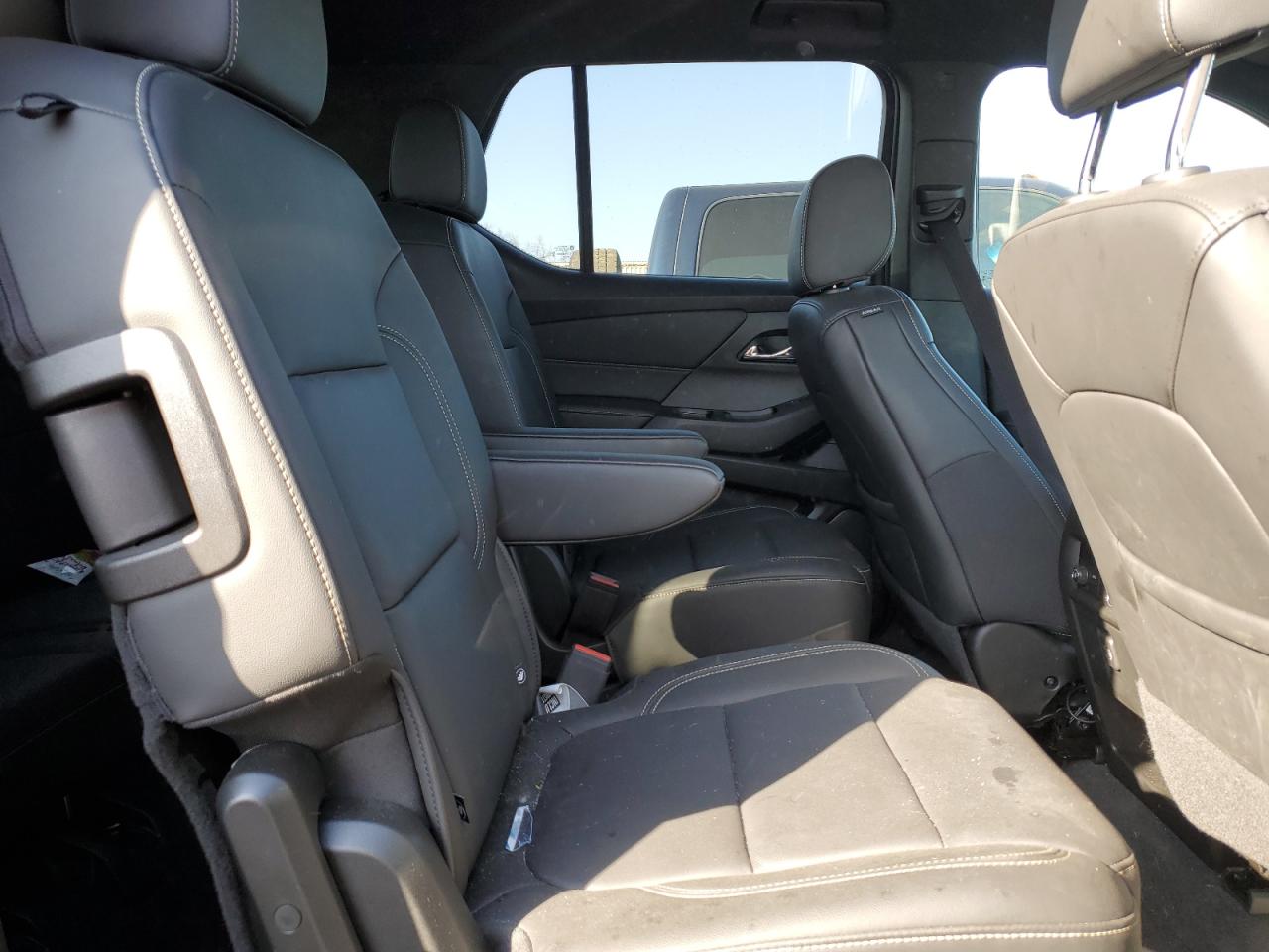 2023 CHEVROLET TRAVERSE LT VIN:1GNEVHKW2PJ226334