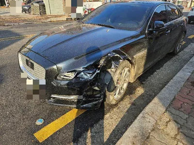 2017 Jaguar XJ SAJAA2291HNW04553 VIN:SAJAA2291HNW04553