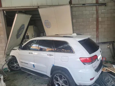 2021 Jeep Grand Cherokee 1C4RJFCG0MC529324 VIN:1C4RJFCG0MC529324