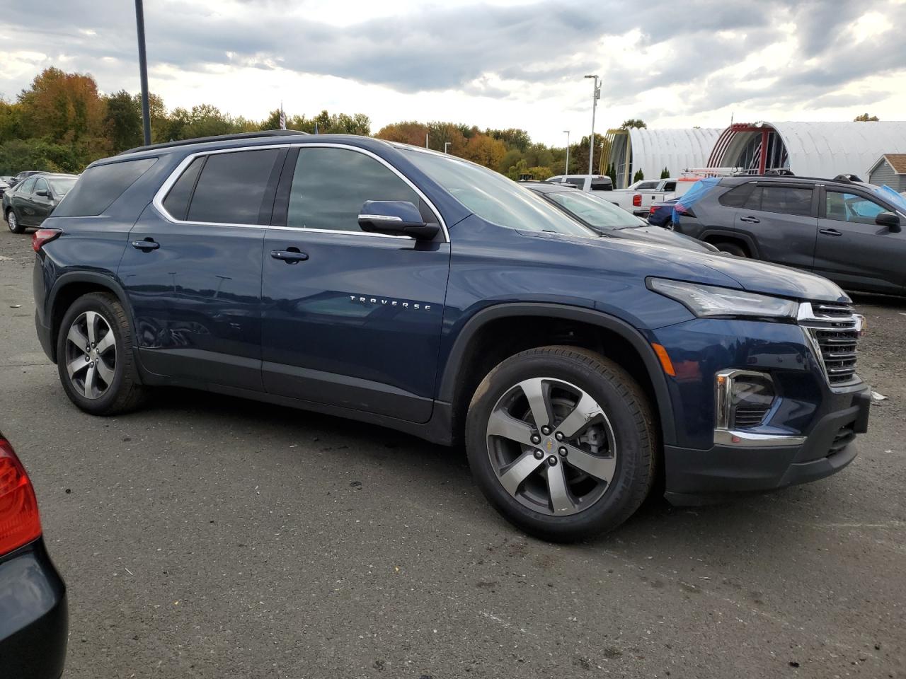 2022 CHEVROLET TRAVERSE LT VIN:1GNEVHKW3NJ156713