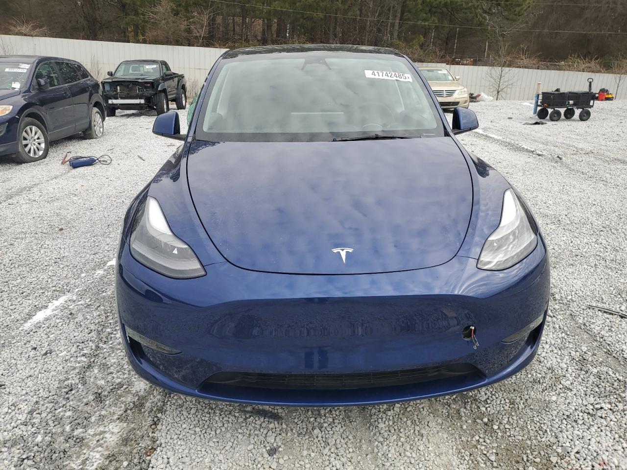 2023 TESLA MODEL Y  VIN:2GNAXJEV9J6272086