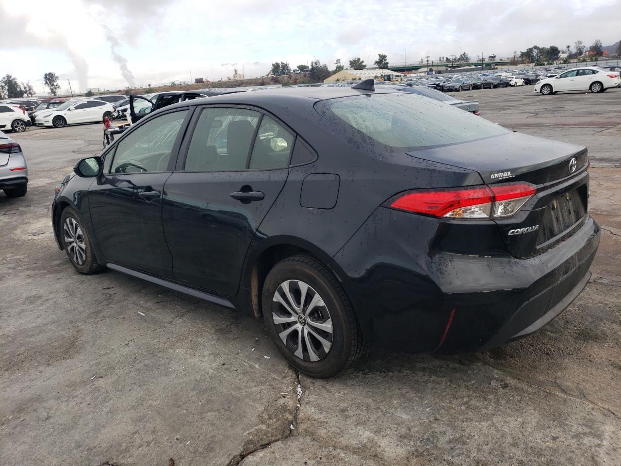 2022 TOYOTA COROLLA LE VIN:JTDEAMDE2NJ042641