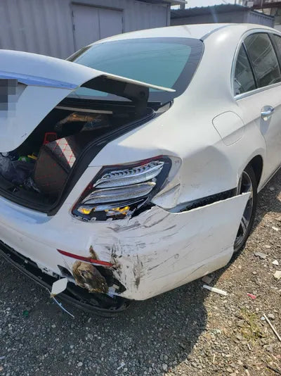 2019 Mercedes-Benz E 220 VIN: