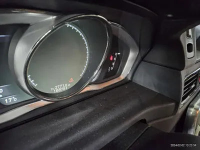 2016 Audi 80 YV1AS73BDG1197070 VIN:YV1AS73BDG1197070