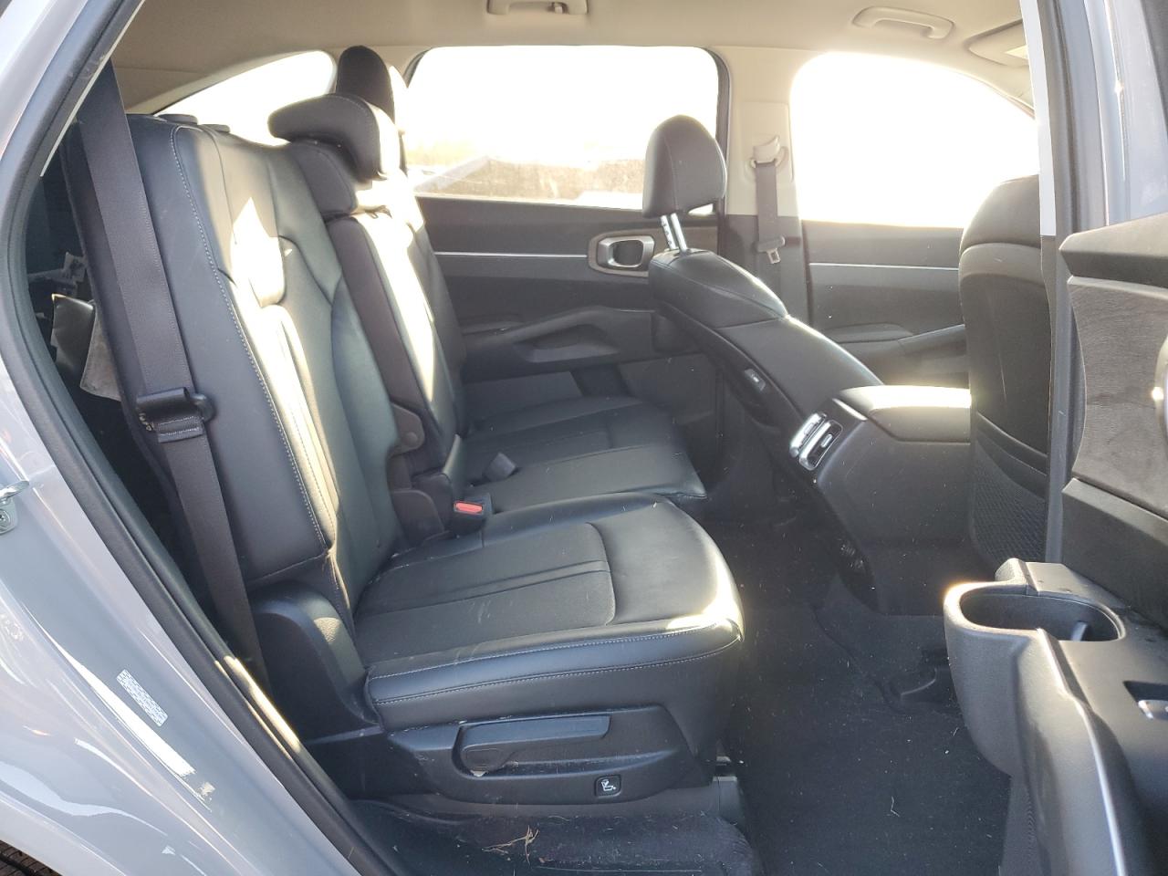 2022 KIA SORENTO S VIN:5XYRLDLCXNG119638