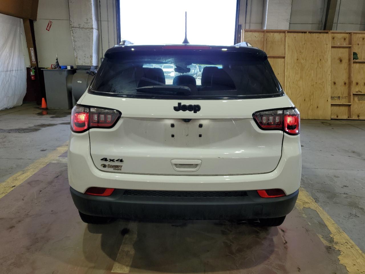 2022 JEEP COMPASS LATITUDE VIN:3C4NJDBB0NT196069