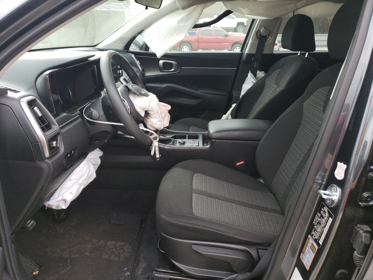 2022 KIA SORENTO LX VIN:5XYRG4LC4NG109417