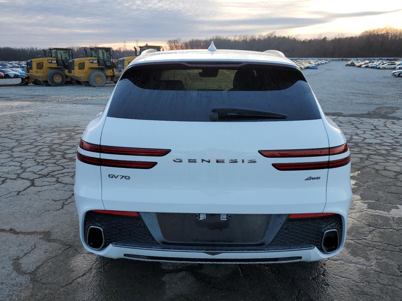 2022 GENESIS GV70 BASE VIN:KMUMADTB7NU024005