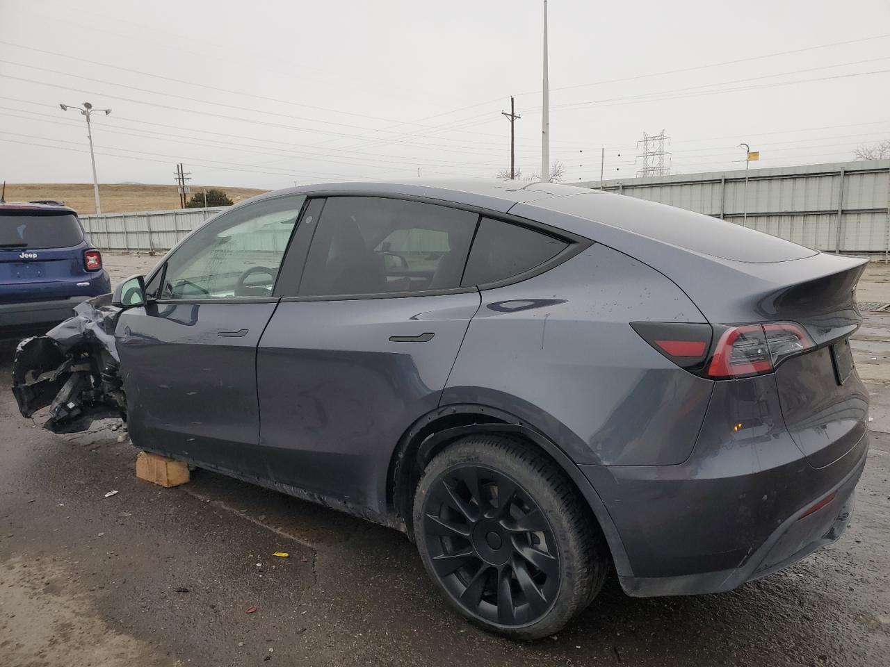 2023 TESLA MODEL Y  VIN:7SAYGDEE8PA116004