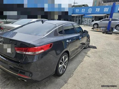 2015 Kia K5 VIN: